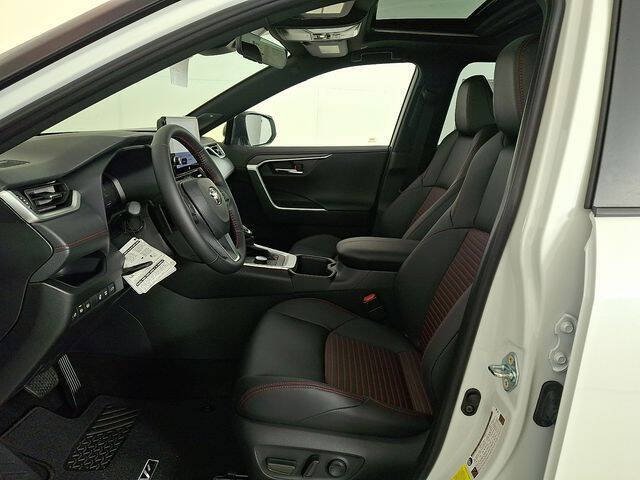 2025 Toyota RAV4 Plug-in Hybrid XSE