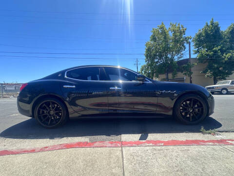 2017 Maserati Ghibli