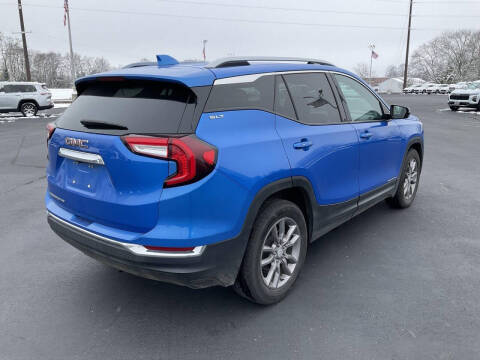 2024 GMC Terrain SLT