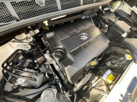 2015 Toyota Sienna XLE 8-Passenger