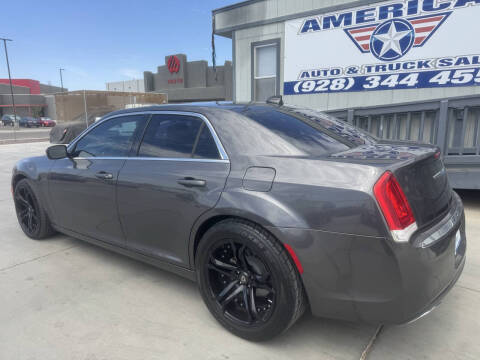2018 Chrysler 300 Touring