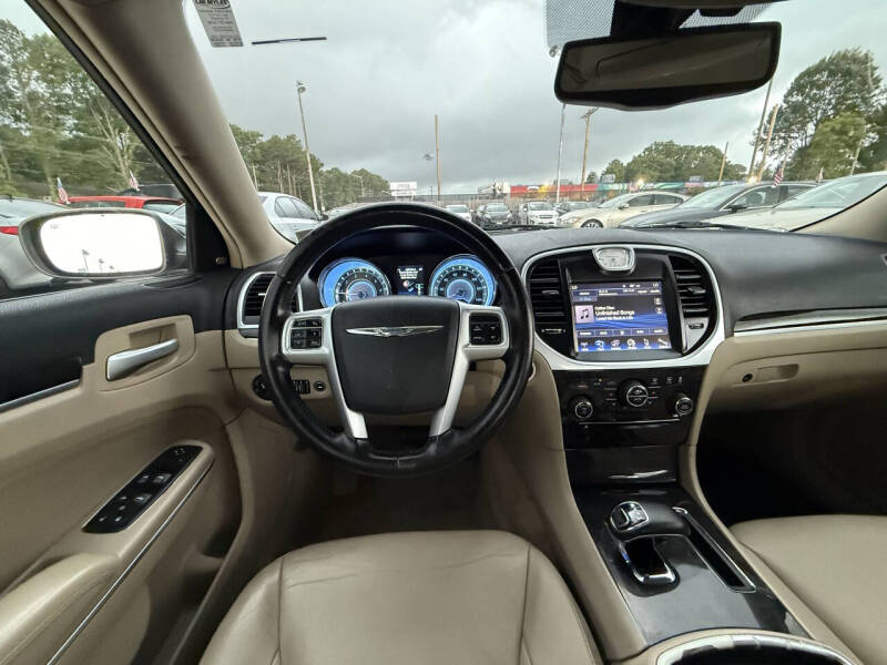2012 Chrysler 300 Limited
