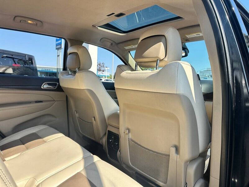 2015 Jeep Grand Cherokee Laredo