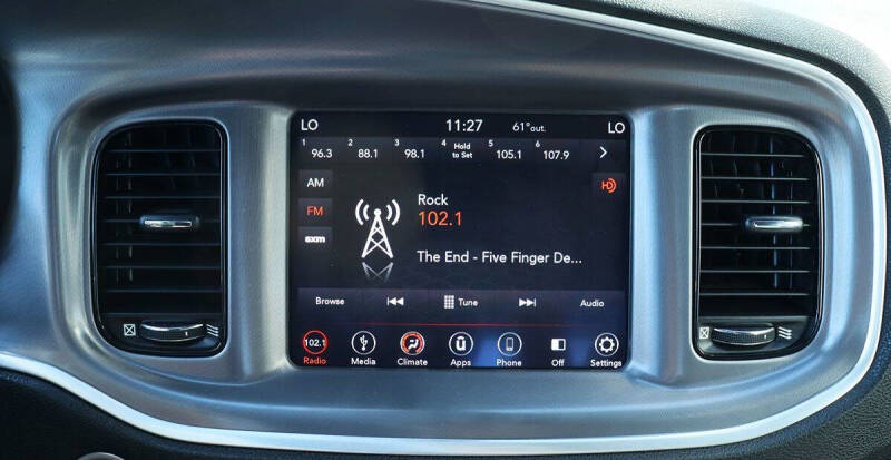 2019 Dodge Charger SXT