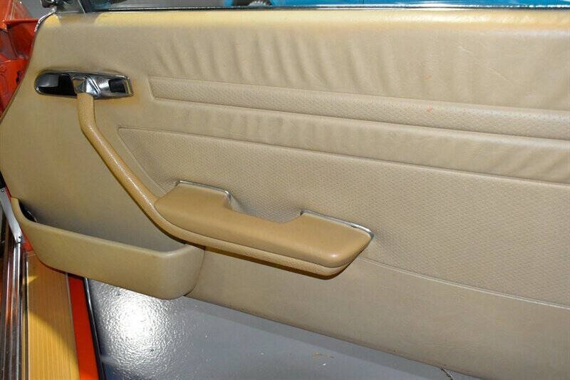 1982 Mercedes-Benz 380-Class 11