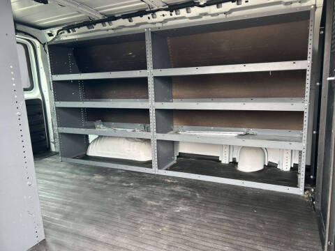 2021 Chevrolet Express 2500