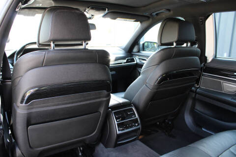 2019 BMW 7 Series 740i