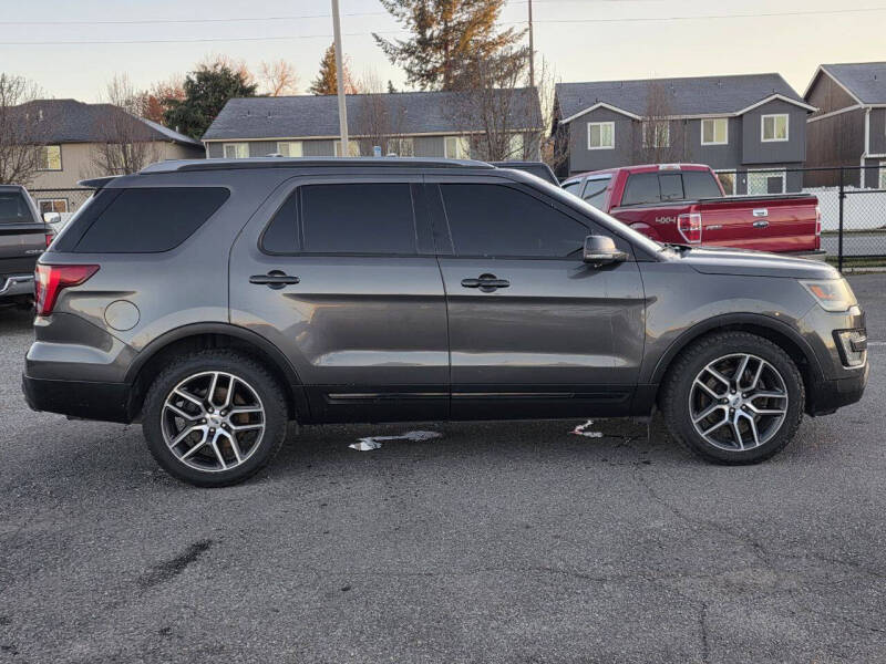 2016 Ford Explorer Sport