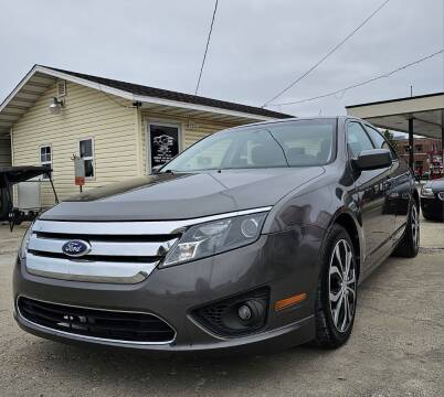 2011 Ford Fusion for sale at Adan Auto Credit in Effingham IL