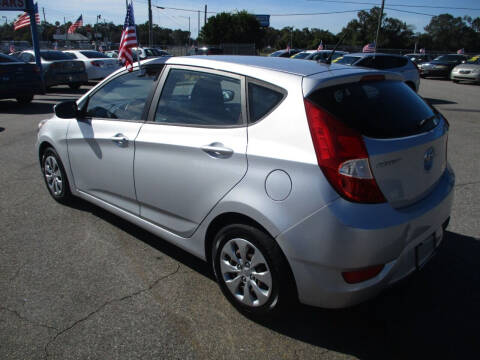 2017 Hyundai Accent SE