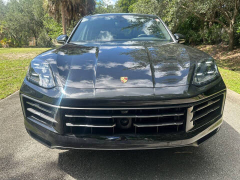2024 Porsche Cayenne