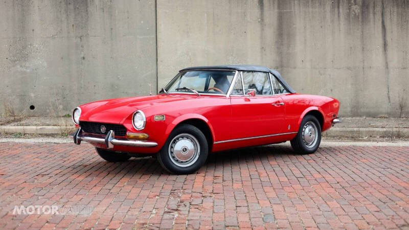 1973 FIAT 124 Spider