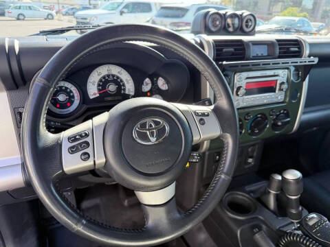 2011 Toyota FJ Cruiser
