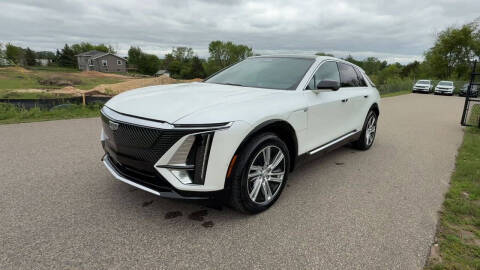 2024 Cadillac LYRIQ Tech