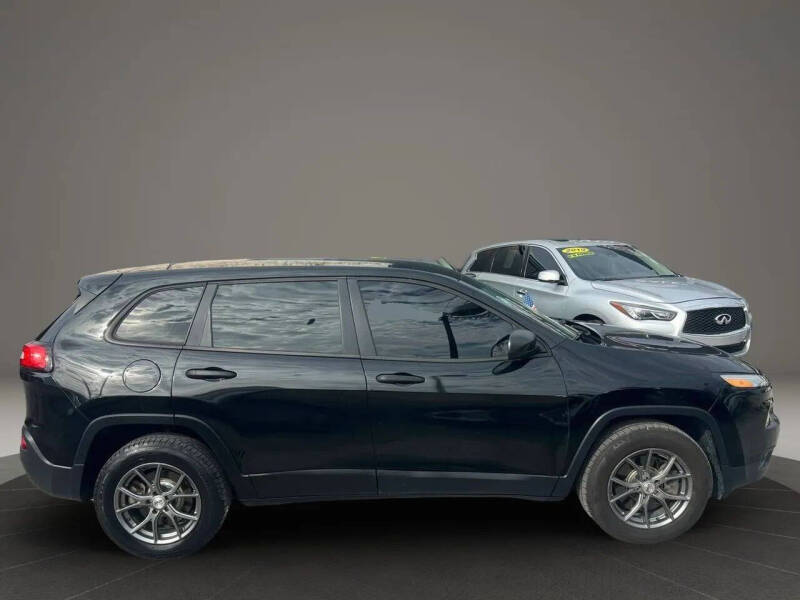 2014 Jeep Cherokee Sport
