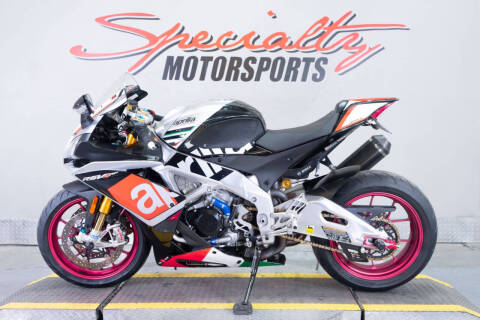 2016 Aprilia RSV4