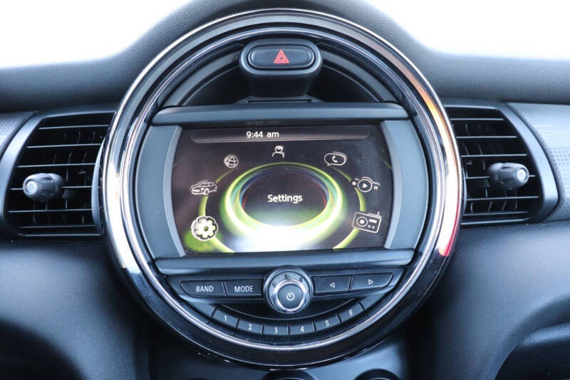 2016 MINI Hardtop 2 Door Cooper