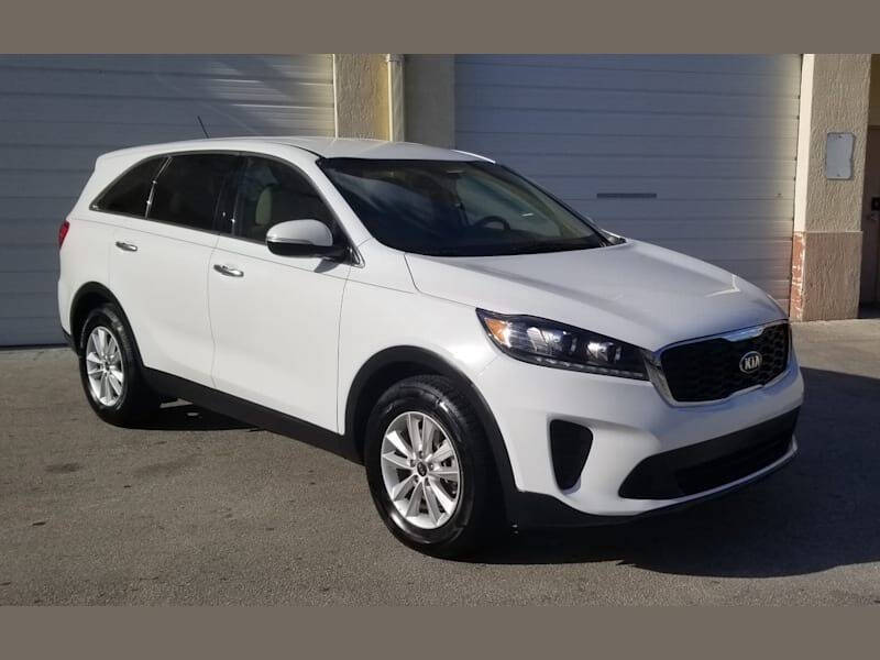 2020 Kia Sorento LX photo 3