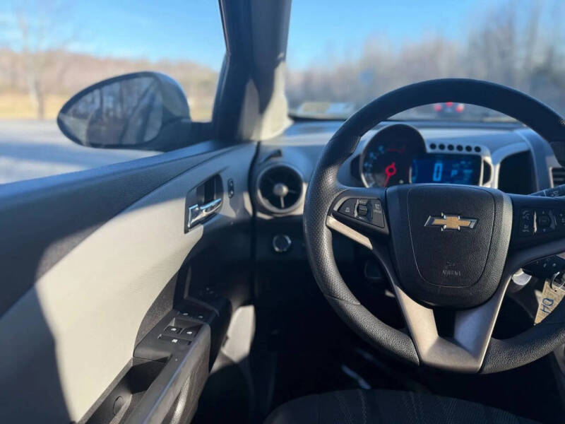 2014 Chevrolet Sonic LT Auto