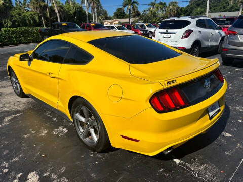 2015 Ford Mustang V6