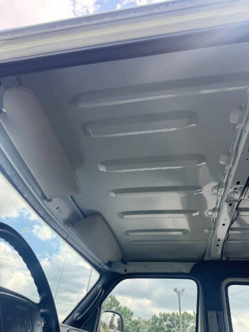 2001 Dodge Ram Van 1500