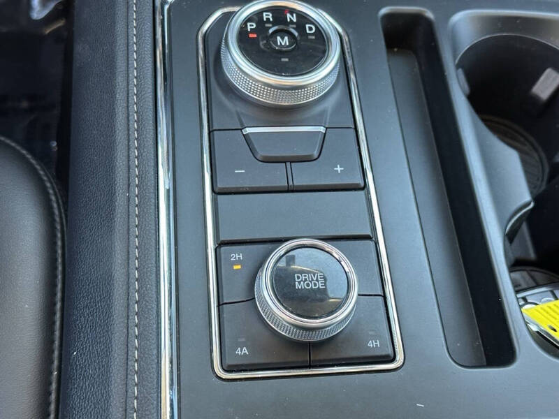 2023 Ford Expedition XLT