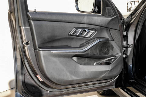 2022 BMW 3 Series 330i