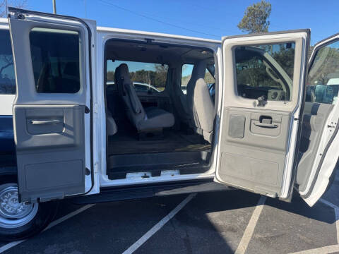2012 Ford E-Series E-350 SD