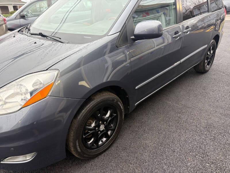 2006 Toyota Sienna XLE Limited 7 Passenger