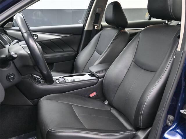 2022 Infiniti Q50 Luxe