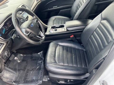 2018 Ford Fusion Hybrid SE