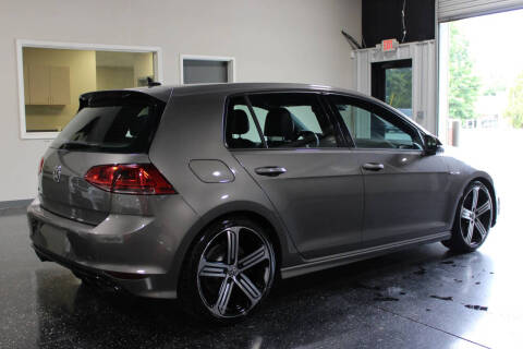 2016 Volkswagen Golf R