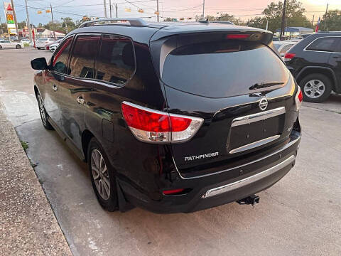 2016 Nissan Pathfinder