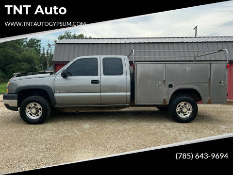 2006 Chevrolet Silverado 2500HD for sale at TNT Auto in Gypsum KS