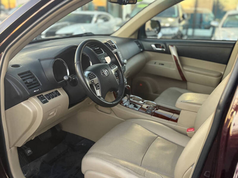 2012 Toyota Highlander