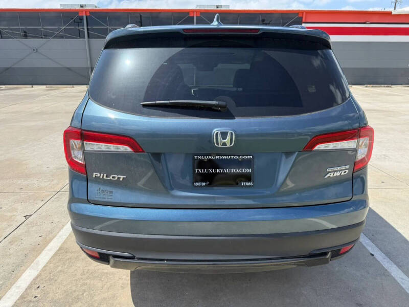 2022 Honda Pilot SE