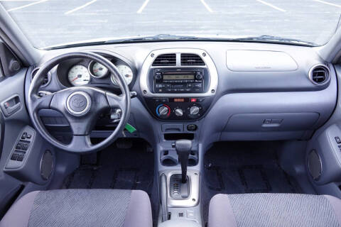 2003 Toyota RAV4