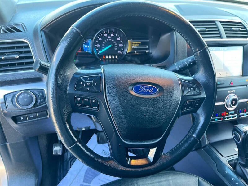 2019 Ford Explorer Limited