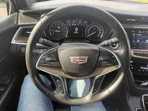 2017 Cadillac XT5 Platinum