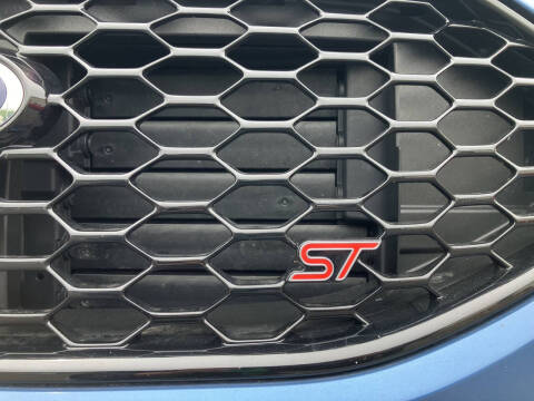 2019 Ford Edge ST