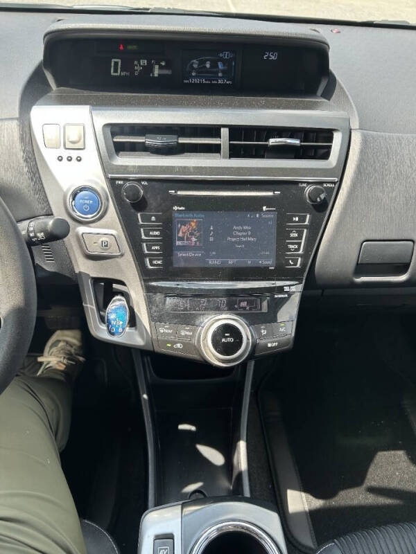 2015 Toyota Prius v Three