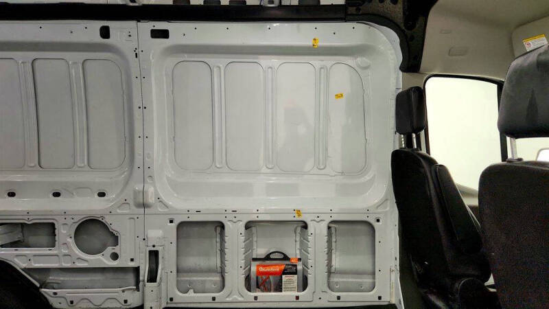 2024 Ford Transit 250