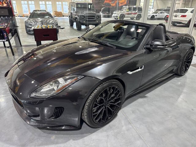 2014 Jaguar F-TYPE V8 S