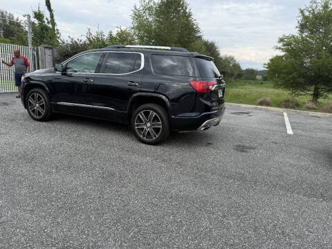 2017 GMC Acadia Denali