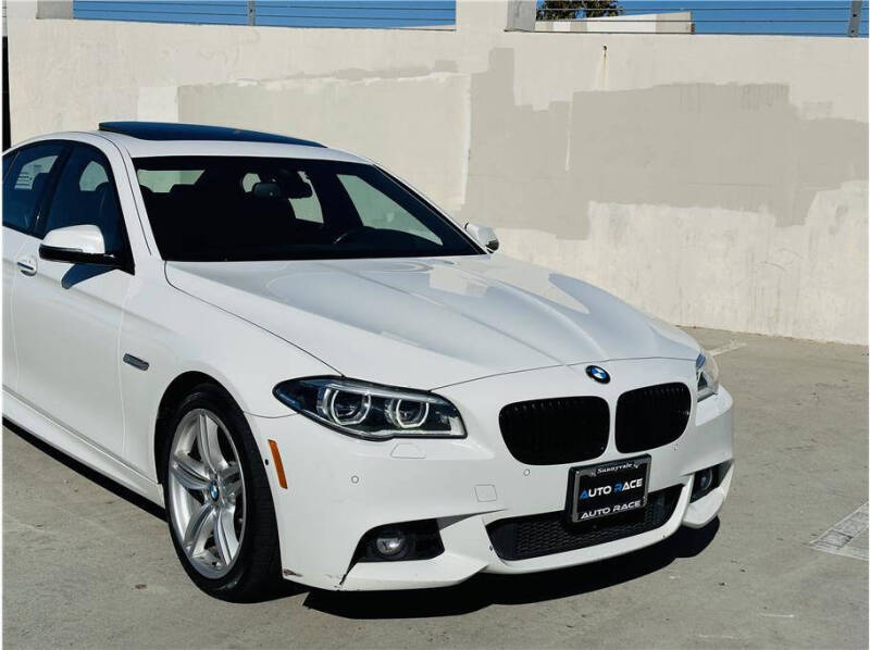 2016 BMW 5 Series 550i photo 8