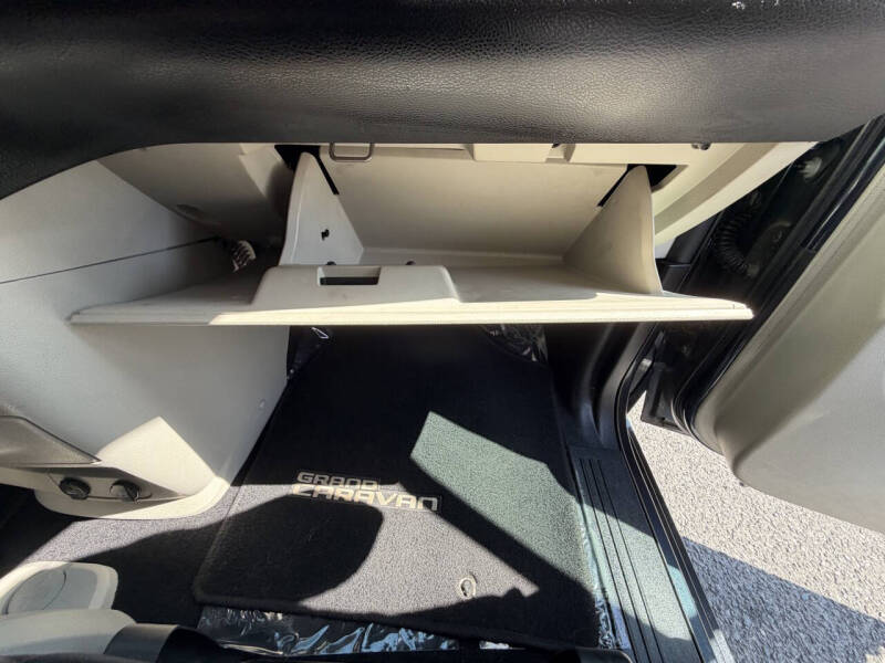 2013 Dodge Grand Caravan SE