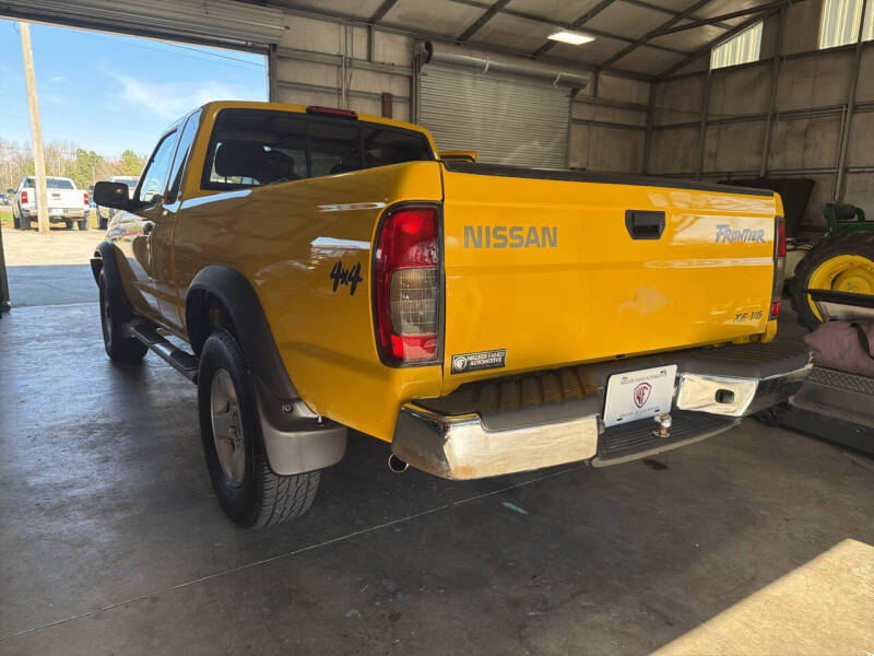 2000 Nissan Frontier XE-V6