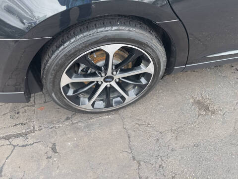 2015 Ford Taurus SEL