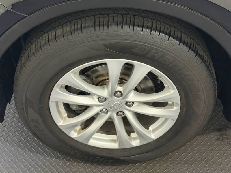 2009 Infiniti FX35