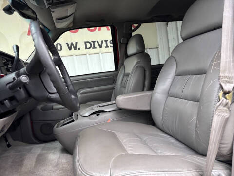 1999 Chevrolet Suburban C2500 LS